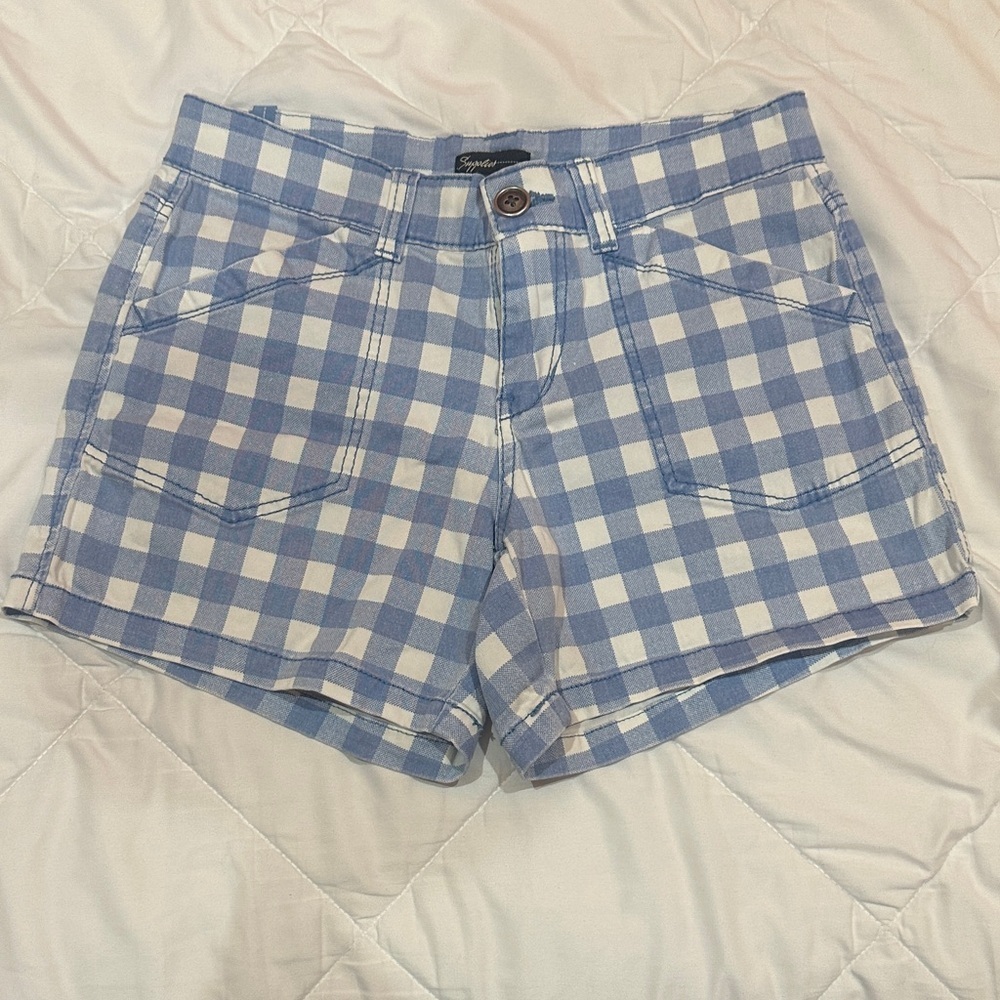 NWOT Stylish High Waist Blue and White Checkered Shorts size 4